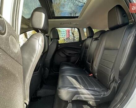 Форд Ескейп 2016 у Івано-Франківську на Automoto.ua Білий Форд Ескейп, об'ємом двигуна 2 л та пробігом 130 тис. км за 12000 $, фото 35 на Automoto.ua