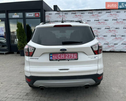 Белый Форд Эскейп, объемом двигателя 1.5 л и пробегом 167 тыс. км за 13350 $, фото 8 на Automoto.ua