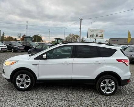 Білий Форд Ескейп, об'ємом двигуна 1.6 л та пробігом 219 тис. км за 8799 $, фото 3 на Automoto.ua