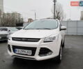 Белый Форд Эскейп, объемом двигателя 2 л и пробегом 117 тыс. км за 14000 $, фото 1 на Automoto.ua