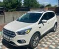 Белый Форд Эскейп, объемом двигателя 2 л и пробегом 152 тыс. км за 15400 $, фото 1 на Automoto.ua