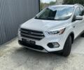 Белый Форд Эскейп, объемом двигателя 2 л и пробегом 216 тыс. км за 11900 $, фото 7 на Automoto.ua