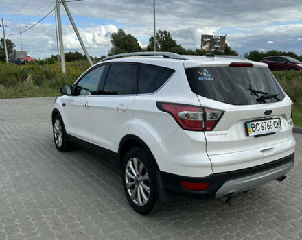 Білий Форд Ескейп, об'ємом двигуна 2 л та пробігом 156 тис. км за 15500 $, фото 5 на Automoto.ua