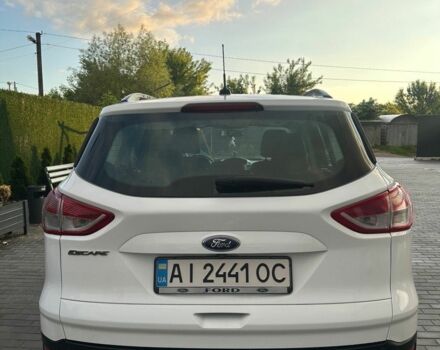 Белый Форд Эскейп, объемом двигателя 2.5 л и пробегом 240 тыс. км за 9800 $, фото 7 на Automoto.ua