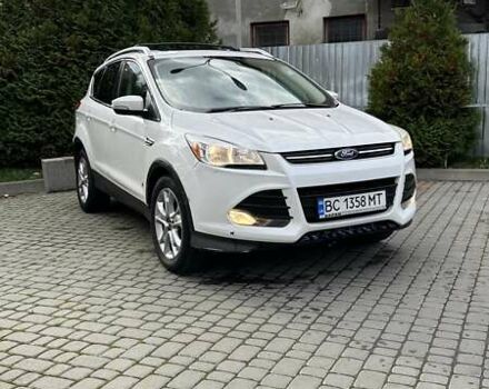 Форд Ескейп 2016 у Івано-Франківську на Automoto.ua Білий Форд Ескейп, об'ємом двигуна 2 л та пробігом 130 тис. км за 12000 $, фото 4 на Automoto.ua