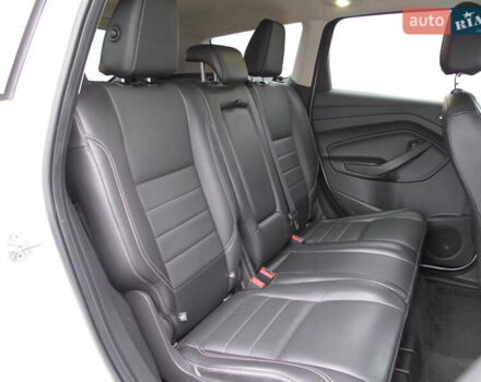 Белый Форд Эскейп, объемом двигателя 2 л и пробегом 117 тыс. км за 14000 $, фото 50 на Automoto.ua