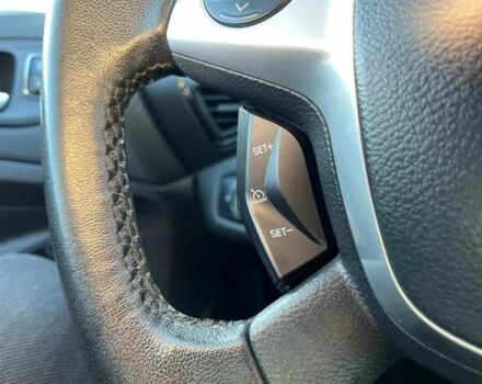 Белый Форд Эскейп, объемом двигателя 2 л и пробегом 96 тыс. км за 8900 $, фото 16 на Automoto.ua