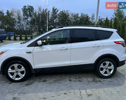 Білий Форд Ескейп, об'ємом двигуна 1.6 л та пробігом 183 тис. км за 11300 $, фото 7 на Automoto.ua