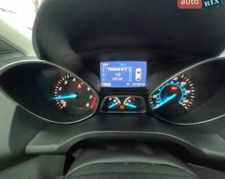 Белый Форд Эскейп, объемом двигателя 1.6 л и пробегом 150 тыс. км за 8200 $, фото 8 на Automoto.ua