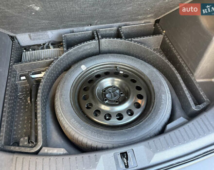 Белый Форд Эскейп, объемом двигателя 2 л и пробегом 161 тыс. км за 11950 $, фото 76 на Automoto.ua