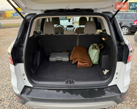 Белый Форд Эскейп, объемом двигателя 1.5 л и пробегом 75 тыс. км за 14100 $, фото 19 на Automoto.ua