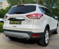 Белый Форд Эскейп, объемом двигателя 2 л и пробегом 108 тыс. км за 13400 $, фото 6 на Automoto.ua