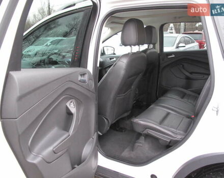 Белый Форд Эскейп, объемом двигателя 2 л и пробегом 117 тыс. км за 14000 $, фото 24 на Automoto.ua