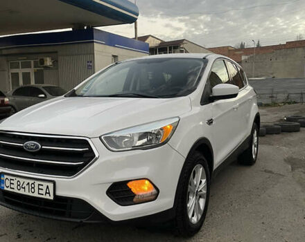 Белый Форд Эскейп, объемом двигателя 1.5 л и пробегом 192 тыс. км за 11500 $, фото 1 на Automoto.ua