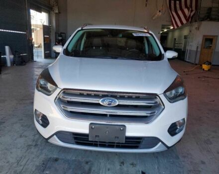 Білий Форд Ескейп, об'ємом двигуна 2 л та пробігом 85 тис. км за 1500 $, фото 4 на Automoto.ua