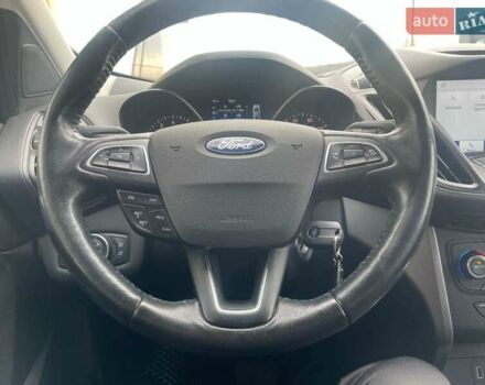Білий Форд Ескейп, об'ємом двигуна 1.5 л та пробігом 104 тис. км за 12500 $, фото 11 на Automoto.ua