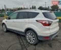 Белый Форд Эскейп, объемом двигателя 2 л и пробегом 159 тыс. км за 1900 $, фото 1 на Automoto.ua