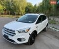 Білий Форд Ескейп, об'ємом двигуна 2 л та пробігом 200 тис. км за 8700 $, фото 1 на Automoto.ua