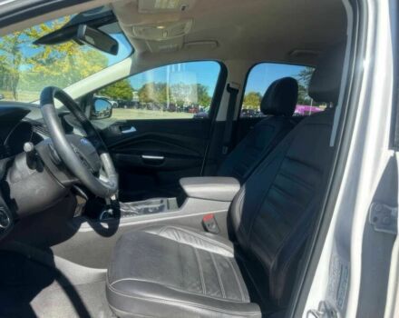 Белый Форд Эскейп, объемом двигателя 1.5 л и пробегом 65 тыс. км за 4200 $, фото 8 на Automoto.ua