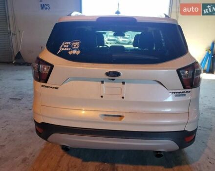 Белый Форд Эскейп, объемом двигателя 2 л и пробегом 94 тыс. км за 2300 $, фото 5 на Automoto.ua