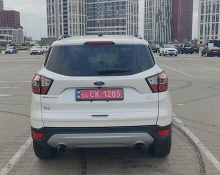 Белый Форд Эскейп, объемом двигателя 1.5 л и пробегом 90 тыс. км за 13500 $, фото 5 на Automoto.ua