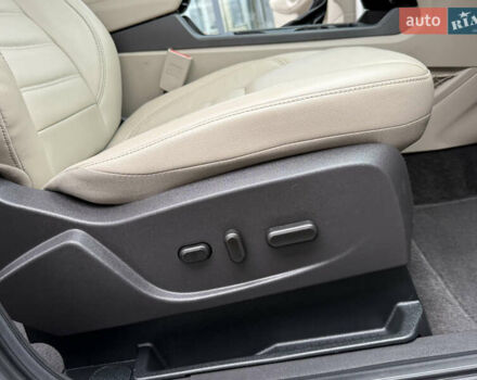 Белый Форд Эскейп, объемом двигателя 1.5 л и пробегом 169 тыс. км за 12950 $, фото 60 на Automoto.ua