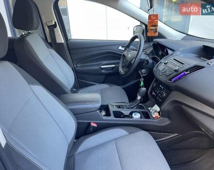 Білий Форд Ескейп, об'ємом двигуна 1.5 л та пробігом 267 тис. км за 10450 $, фото 22 на Automoto.ua