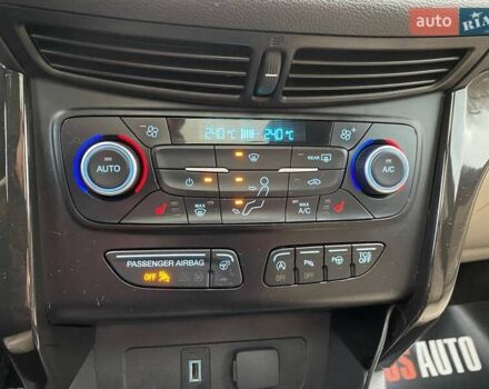 Белый Форд Эскейп, объемом двигателя 2 л и пробегом 82 тыс. км за 15300 $, фото 25 на Automoto.ua