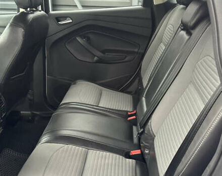 Білий Форд Ескейп, об'ємом двигуна 1.5 л та пробігом 126 тис. км за 16000 $, фото 12 на Automoto.ua