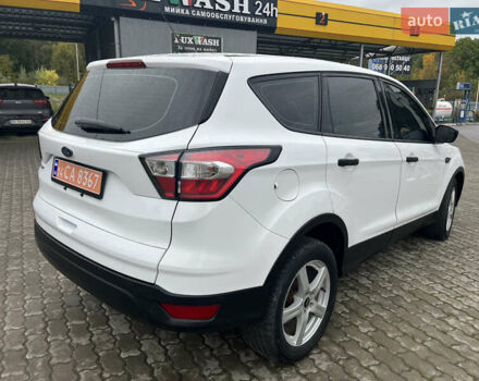 Білий Форд Ескейп, об'ємом двигуна 2.5 л та пробігом 142 тис. км за 12500 $, фото 2 на Automoto.ua