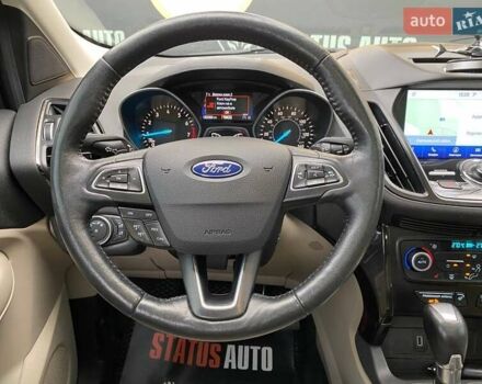 Белый Форд Эскейп, объемом двигателя 2 л и пробегом 82 тыс. км за 15300 $, фото 20 на Automoto.ua