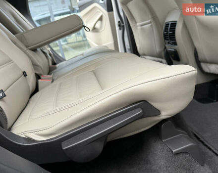 Белый Форд Эскейп, объемом двигателя 1.5 л и пробегом 169 тыс. км за 12900 $, фото 65 на Automoto.ua