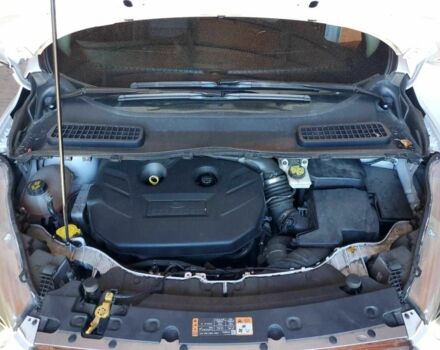 Білий Форд Ескейп, об'ємом двигуна 2 л та пробігом 85 тис. км за 1500 $, фото 10 на Automoto.ua