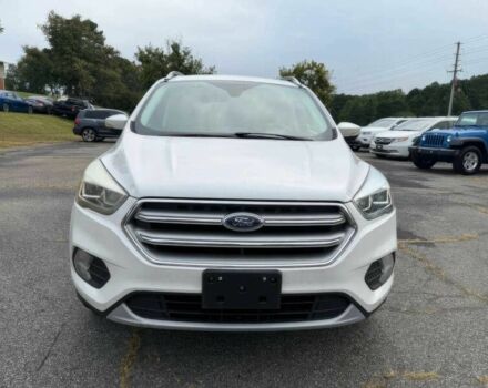 Белый Форд Эскейп, объемом двигателя 1.5 л и пробегом 68 тыс. км за 9500 $, фото 1 на Automoto.ua