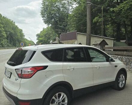 Білий Форд Ескейп, об'ємом двигуна 2 л та пробігом 174 тис. км за 14300 $, фото 11 на Automoto.ua