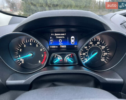 Белый Форд Эскейп, объемом двигателя 2.49 л и пробегом 115 тыс. км за 14000 $, фото 21 на Automoto.ua