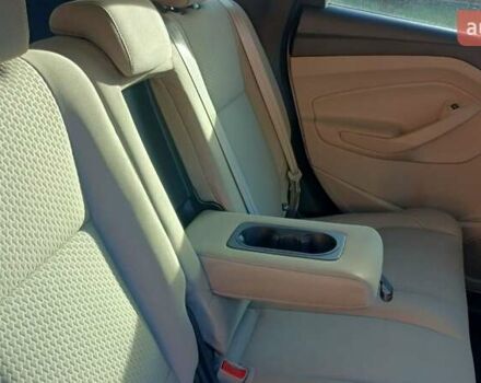 Білий Форд Ескейп, об'ємом двигуна 1.5 л та пробігом 122 тис. км за 13000 $, фото 8 на Automoto.ua