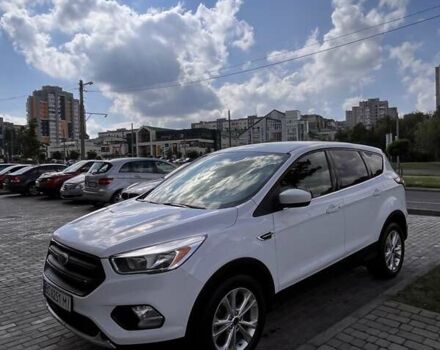 Білий Форд Ескейп, об'ємом двигуна 1.5 л та пробігом 97 тис. км за 11900 $, фото 17 на Automoto.ua