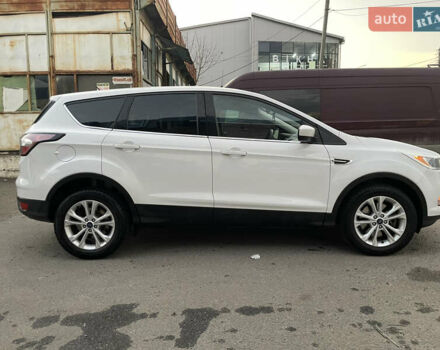 Белый Форд Эскейп, объемом двигателя 1.5 л и пробегом 192 тыс. км за 11500 $, фото 3 на Automoto.ua