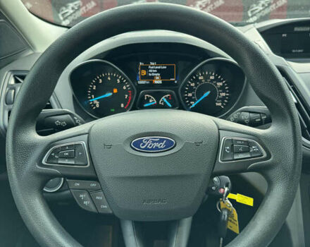 Белый Форд Эскейп, объемом двигателя 2.5 л и пробегом 132 тыс. км за 13000 $, фото 16 на Automoto.ua