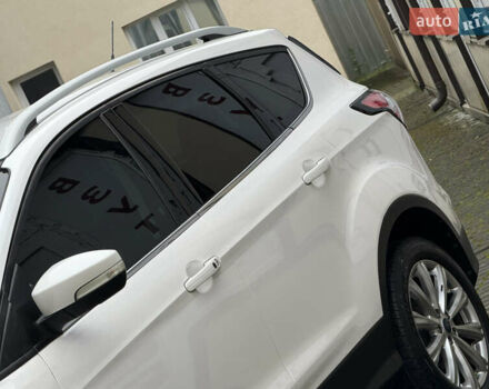 Белый Форд Эскейп, объемом двигателя 1.5 л и пробегом 169 тыс. км за 12950 $, фото 14 на Automoto.ua