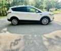 Білий Форд Ескейп, об'ємом двигуна 2 л та пробігом 50 тис. км за 9200 $, фото 4 на Automoto.ua