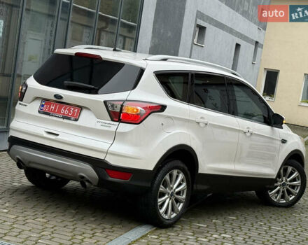 Белый Форд Эскейп, объемом двигателя 1.5 л и пробегом 169 тыс. км за 12950 $, фото 38 на Automoto.ua