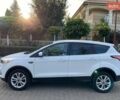 Белый Форд Эскейп, объемом двигателя 2 л и пробегом 195 тыс. км за 9500 $, фото 2 на Automoto.ua