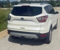 Белый Форд Эскейп, объемом двигателя 2 л и пробегом 56 тыс. км за 17000 $, фото 3 на Automoto.ua