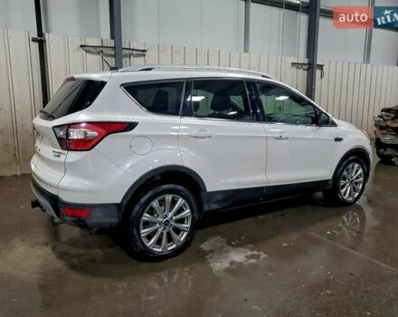 Білий Форд Ескейп, об'ємом двигуна 2 л та пробігом 128 тис. км за 1500 $, фото 3 на Automoto.ua