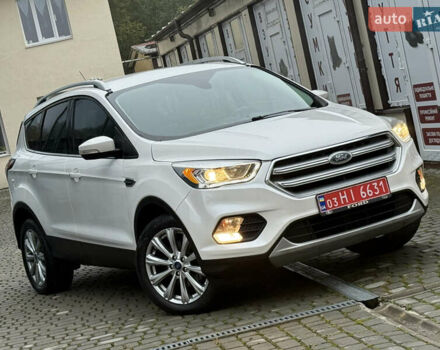 Белый Форд Эскейп, объемом двигателя 1.5 л и пробегом 169 тыс. км за 12900 $, фото 8 на Automoto.ua