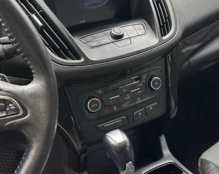 Білий Форд Ескейп, об'ємом двигуна 1.5 л та пробігом 126 тис. км за 16000 $, фото 10 на Automoto.ua