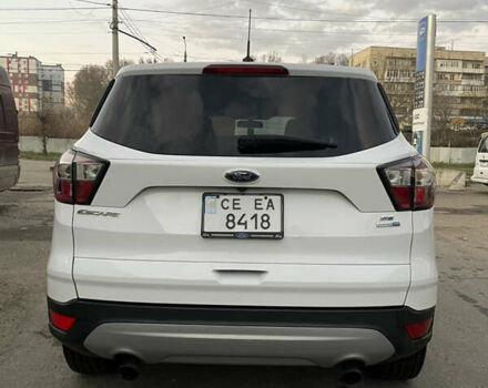 Белый Форд Эскейп, объемом двигателя 1.5 л и пробегом 192 тыс. км за 11500 $, фото 5 на Automoto.ua