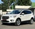 Білий Форд Ескейп, об'ємом двигуна 2 л та пробігом 77 тис. км за 16063 $, фото 1 на Automoto.ua